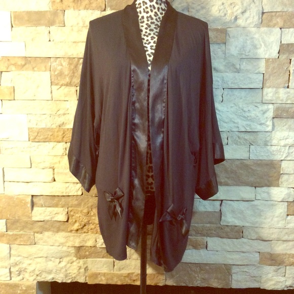 Victoria's Secret Other - Victorias Secret Fashion Robe